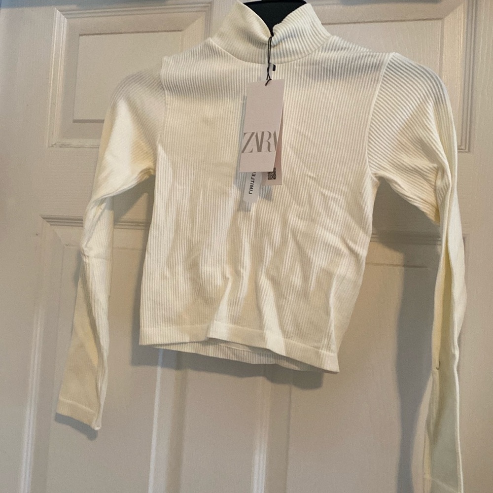 ZARA , size XS color white
